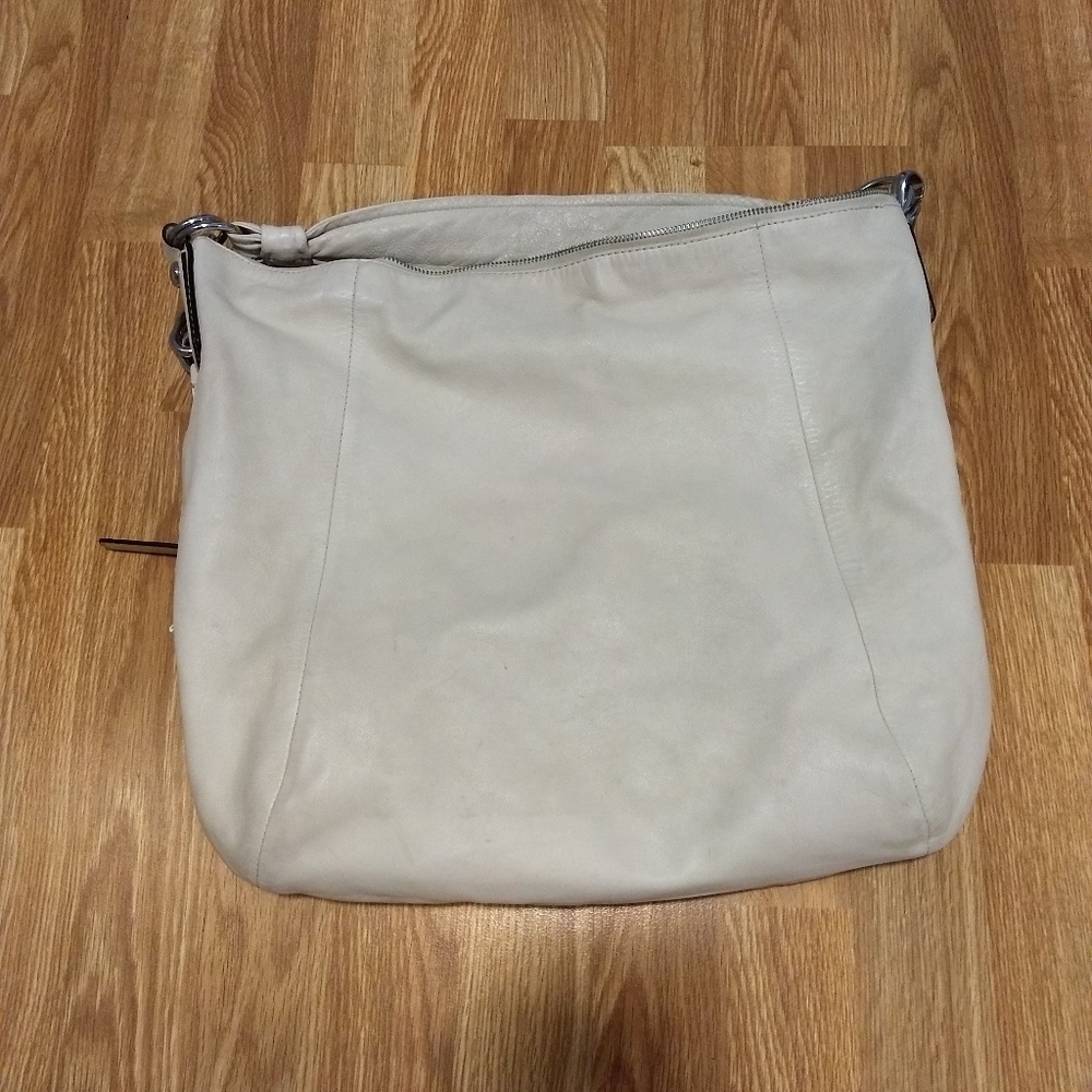 Coach crossbody - Picture 2 of 6
